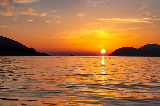 Dubrovnik Romantic Sunset Boat Tour - Watching Dubrovnik Fade Behind You