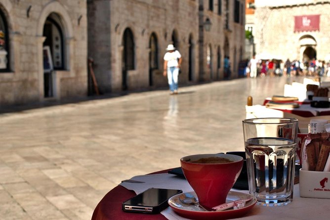 Dubrovnik's Old Town Walking Tour - Reading Dubrovnik through Old Town