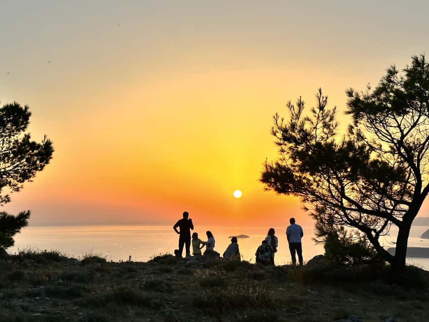 Dubrovnik Sunset Mountain Tour With Wine - Who should book this experience