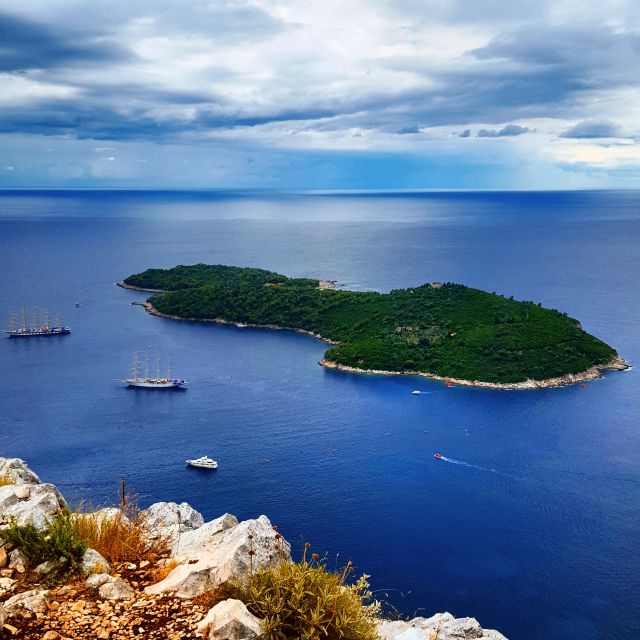 Dubrovnik: Sunset Panorama Tour with Glass of Wine - Who should book it, and who should skip it