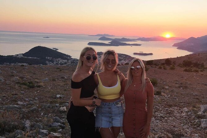 Dubrovnik sunset panorama & wine - Wine, olive oil, and the best part of the evening