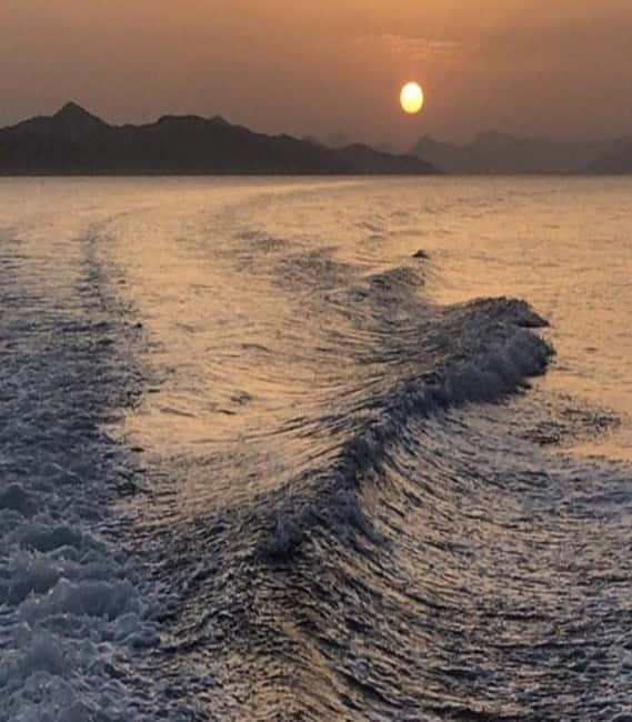 Dubrovnik: Sunset tour - Why Dubrovnik looks better from the sea at sunset