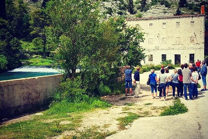 Dubrovnik Sunset Tour with Wine Tasting - Mount Srd offers two different photo stops