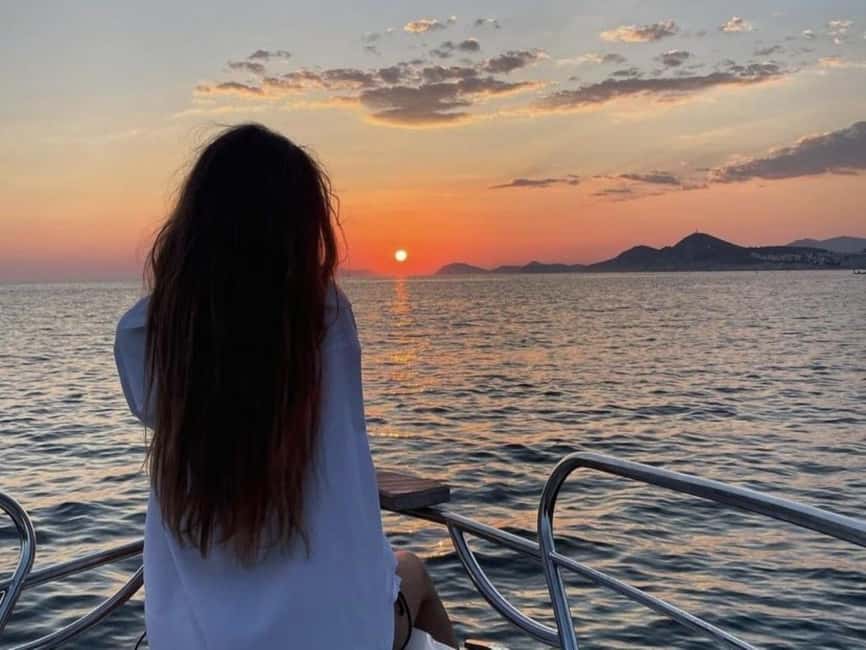 Dubrovnik: Sunset tour - Meeting at Dubrovnik’s Old Port