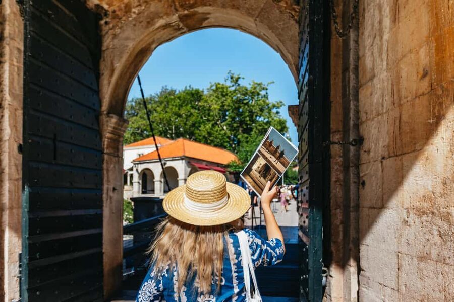 Dubrovnik: The Original Game of Thrones Tour & Lokrum Option - Pile Gate and the road into King’s Landing