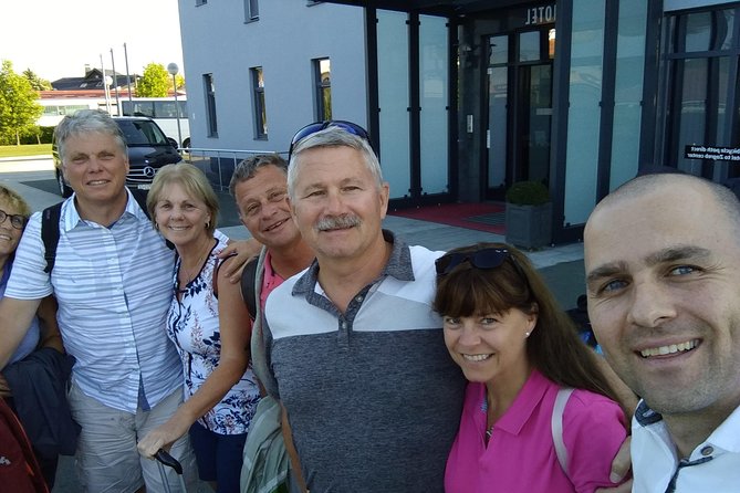 Dubrovnik to Split Private transfer up to 8 pax (Door to Door any location) - Ston and Mali Ston: the best optional add-on