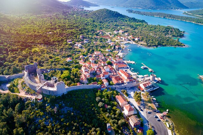 Dubrovnik to Split Private Transfer with Local Experienced Driver - Border Timing and the Passport Rule