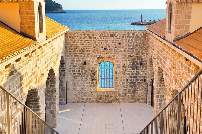 Dubrovnik walking history tour - Rector’s Palace and the city’s political machinery