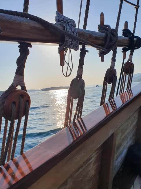 Dubrovnik walking tour and cruise on Karaka ship - Is $40 a fair price?