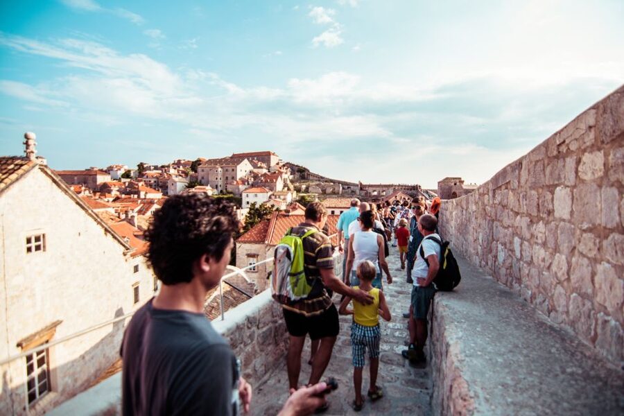 Dubrovnik: Walls and Wars Walking Tour - Minceta Tower and the strength of the walls