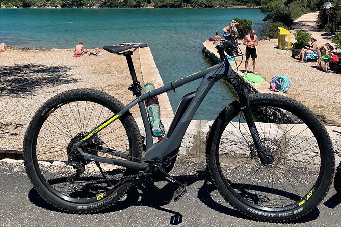 E bike rental National park Mljet - Weather, timing, and the one-day limit