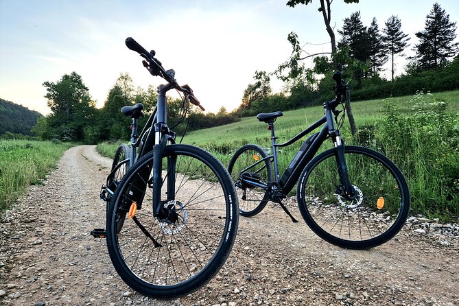 E-bike Tour Around Gacka River Valley - Birdwatching with room to set your own pace