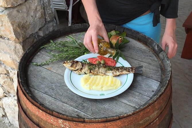 Elaphite Islands Cruise with Local Gastronomy at Captain's House - What the $77.88 price really covers