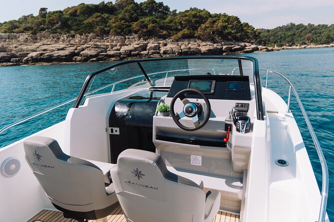 Elaphite Islands Luxury Private Boat Tour with Cap Camarat 7.5 - Key points at a glance
