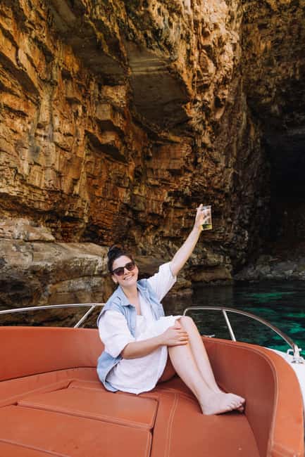 Elaphite Islands: Private boat tour (Barracuda 545) - Koločep and its three caves