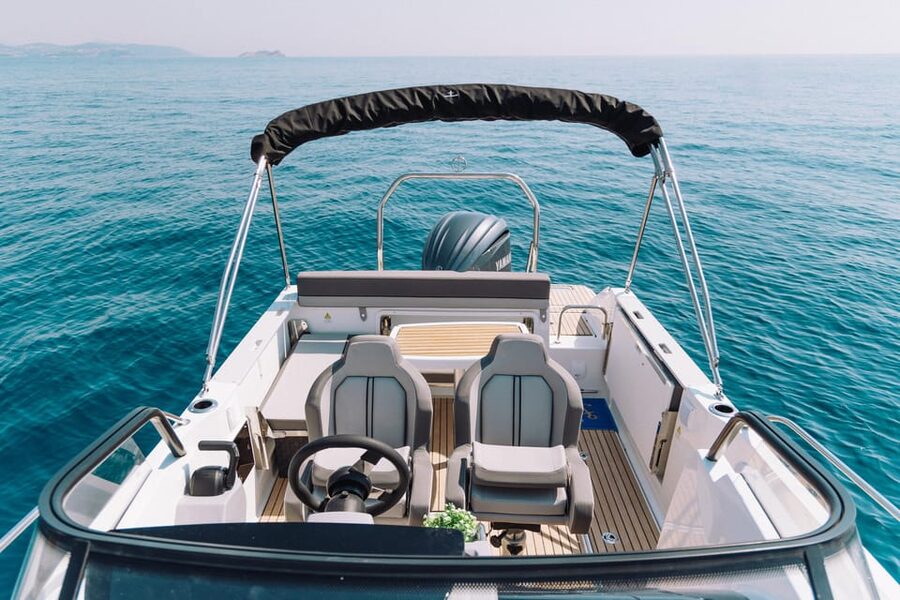 Elaphite Islands: Private boat tour (Cap Camarat 7.5wa) - Simon’s role makes the private format useful