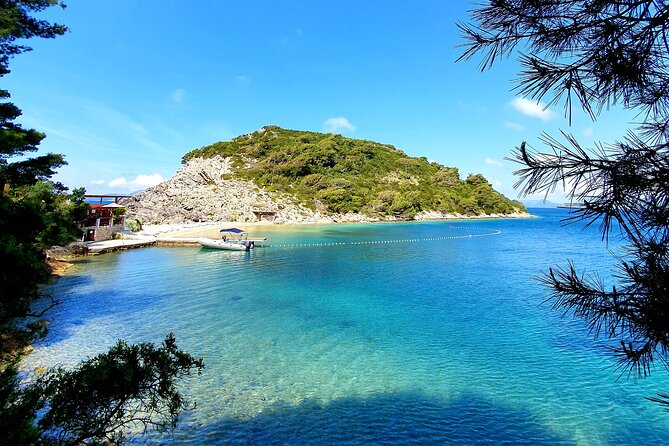 Elaphiti, 3 islands - 4 locations - At a glance