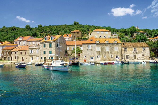 Elaphiti Islands by Catamaran with snacks and unlimited drinks from Dubrovnik - Lopud at 1 p.m., the stronger island stop