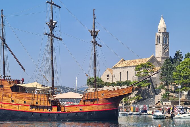 Elaphiti Islands On The Luxury Pirate Ship Karaka Dubrovnik - Koločep: Pine Forests, a Fishing Village, and Family Tastes