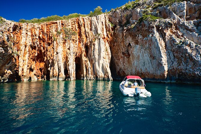 Exclusive Private Tour: Red Rocks & Pakleni Islands - Key points to know before you book
