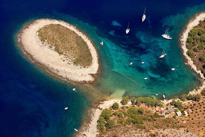 Exclusive Private Tour: Red Rocks & Pakleni Islands - What the private format is really worth
