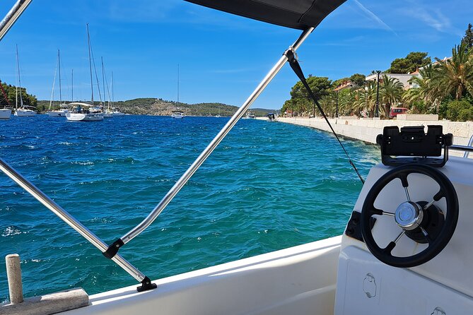 Explore the West coast of the island Brac by BETINA boat - Quiet coves, snorkeling, and time off the clock