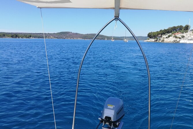 Explore west side of island Brač with Pasara boat - Traditional Dalmatian boat - What Ivan adds before you leave
