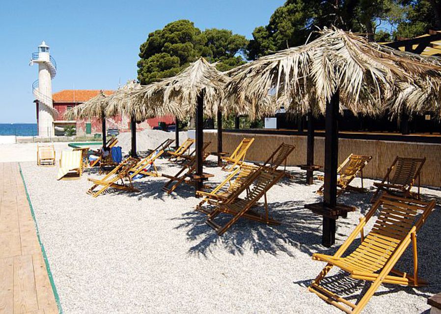 Explore Zadar: Laid-Back Fun Bike Tour - Marinas and the waterfront coast