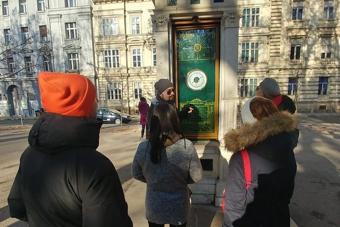 Explore Zagreb_walk and coffee - St. Mark’s Church and its Gothic portal
