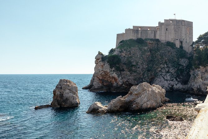 Family Friendly Dubrovnik Private City Tour - Rector’s Palace and the lucky statue