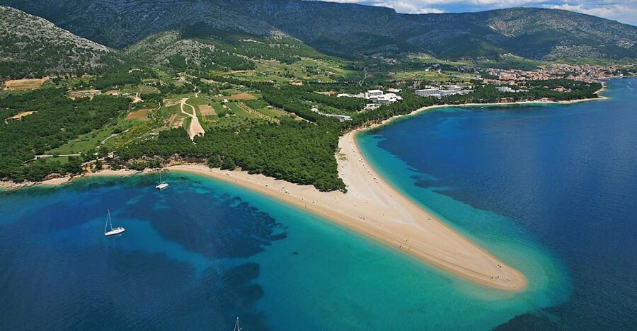 From Brač: Panoramic Flight over Brač, Hvar, Šolta, & Split - What this one-hour route actually gives you