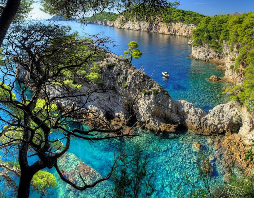 From Dubrovnik: Boat Tour to Kolocep, Lopud, & Sipan Islands - Setting out from Dubrovnik on Emili