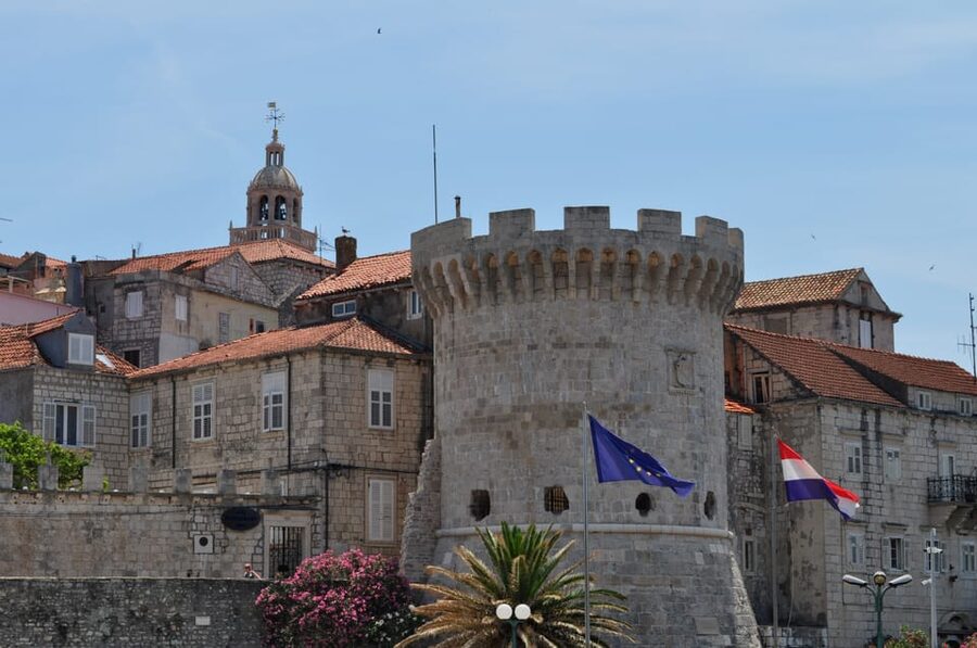 From Dubrovnik: Korcula Island Tour with Wine Tasting - A short guided walk, then three hours on your own