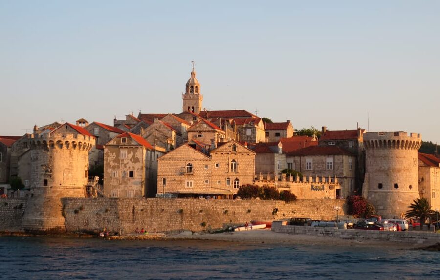 From Dubrovnik: Korcula Island Tour with Wine Tasting - Ston offers walls, coffee, and a useful first stop