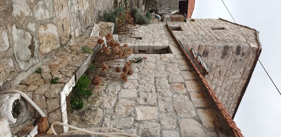 From Dubrovnik: Majkovi Village and Ston Private Food Tour - The coastal road and views of the Elaphiti Islands
