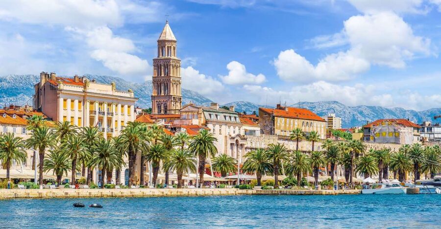 From Dubrovnik: Split Day Trip and City Tour with Transfers - Why Split makes a worthwhile day from Dubrovnik