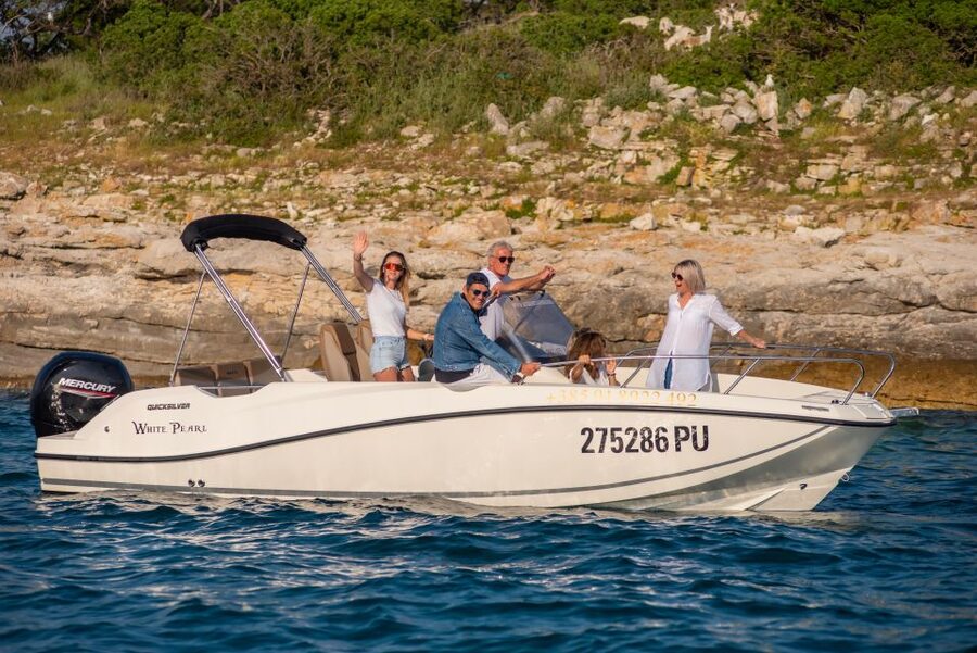From Fažana: Private boat tour of Brijuni Islands - Is $294 good value for six people?