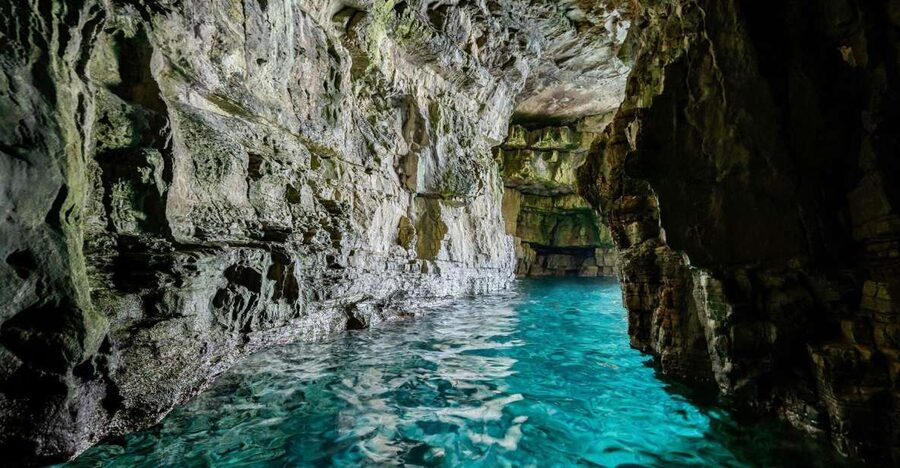 From Fazana: Sea caves, hidden island, cliffs and more... - Practical tips for a smoother outing