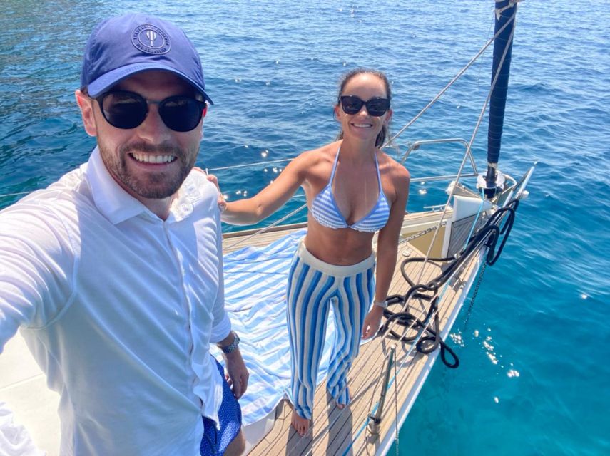 From Hvar: Boat Tour to Pakleni Islands on a Comfort Yacht - Why a small group changes the experience