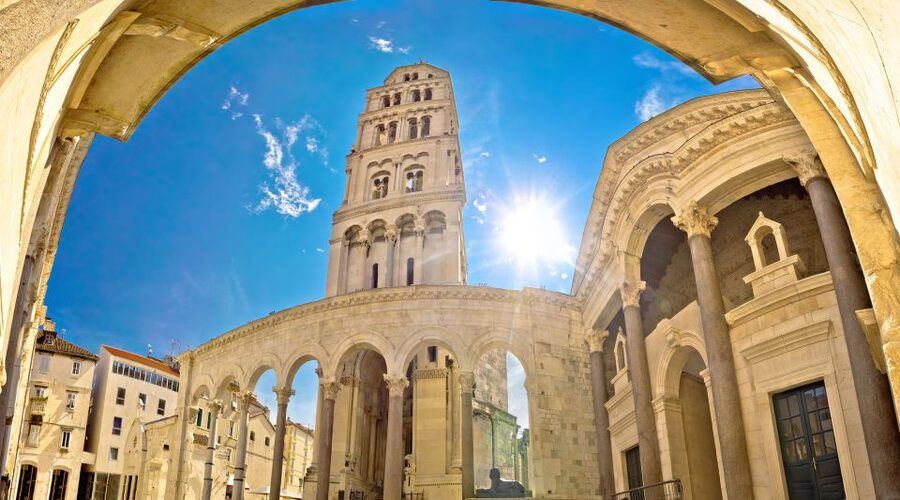 From Makarska Riviera: Full-Day Split & Trogir Tour - Who should book this tour?