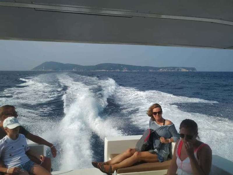 From Milna or Supetar: Magical Blue Cave Island Hopping - The speedboat ride and what it feels like