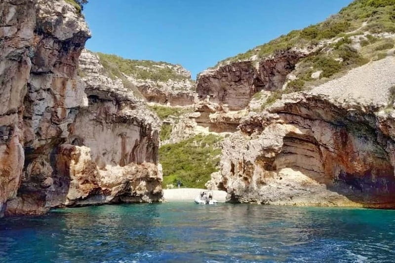 From Milna or Supetar: Magical Blue Cave Island Hopping - Weather changes can reshape the route