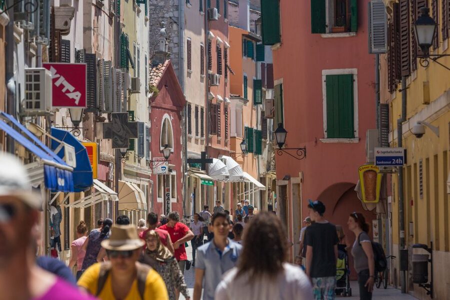 From Pula: Day Cruise to Rovinj, Lim Fjord, and Red Island - Practical tips for a smoother day
