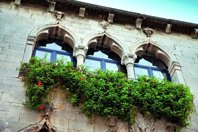 From Pula or Medulin: Istria in one day tour - Poreč from 9:45 to 11:30