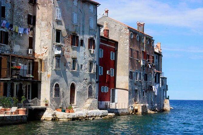 From Rovinj: Istria in one day tour - Grožnjan, the village shaped by artists