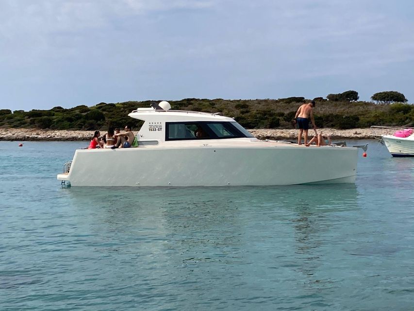 From Split: 3 Islands Half-Day Boat Tour with Blue Lagoon - Racing across the Dalmatian water