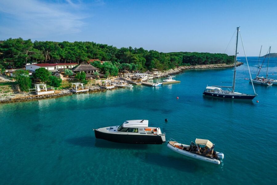 From Split: 3 Islands Half-Day Boat Tour with Blue Lagoon - Trogir or Duga Beach on Čiovo Island