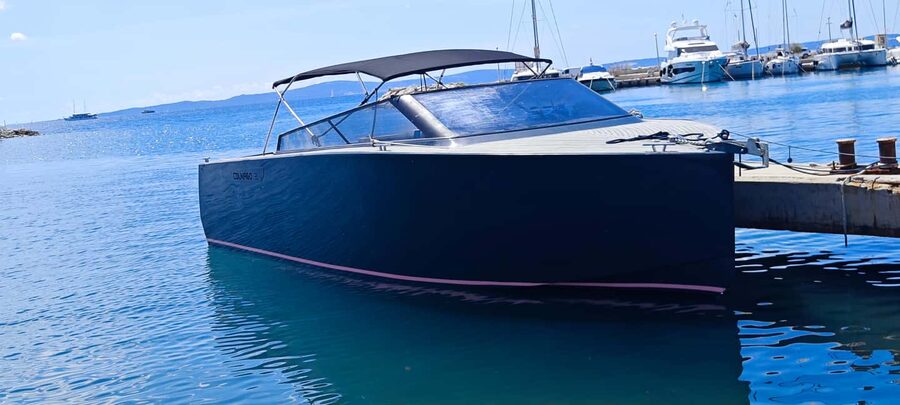 From Split: All-inclusive Blue Cave Tour with Grilled Lunch - Komiža, a fishing town with breathing room