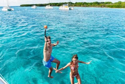 Blue Cave & 5 Islands with Vis & Hvar Boat Tour