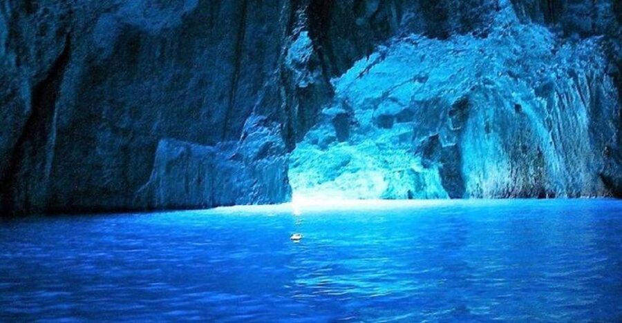 From Split: Blue Cave and 5 islands-Day Tour - Why this island-hopping day works